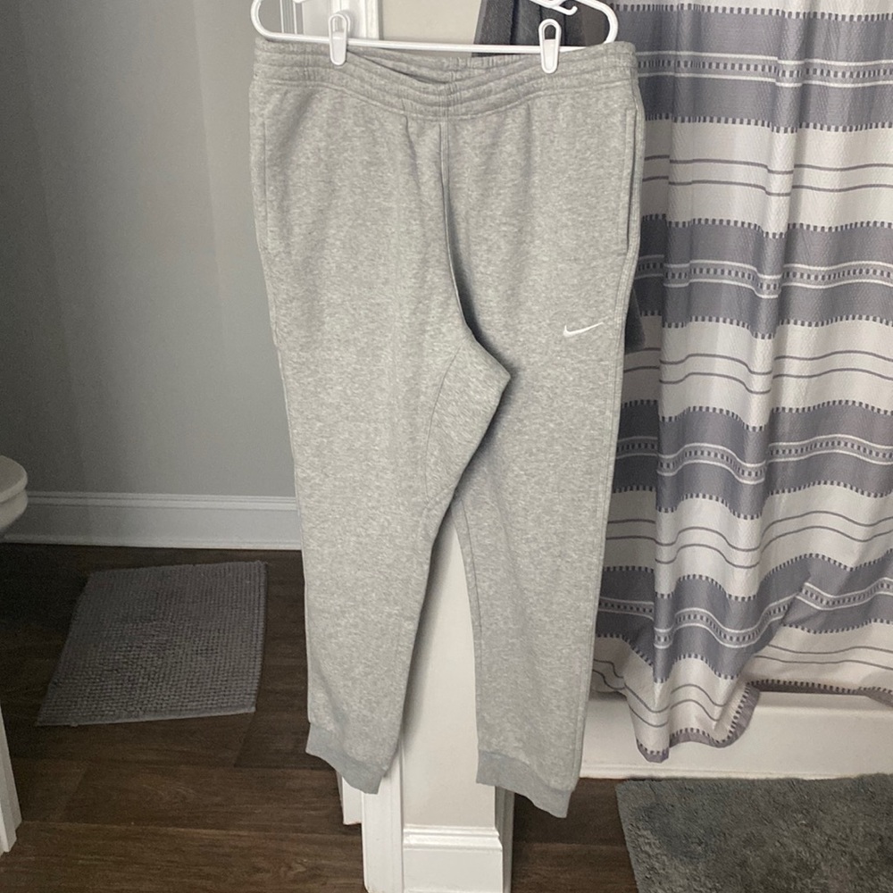 Nike mens joggers grey